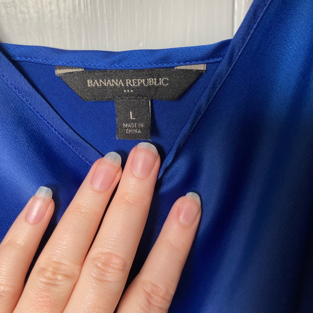 Banana RepublicV Neck Midi Dress in Royal Blue - Picture 4 of 5